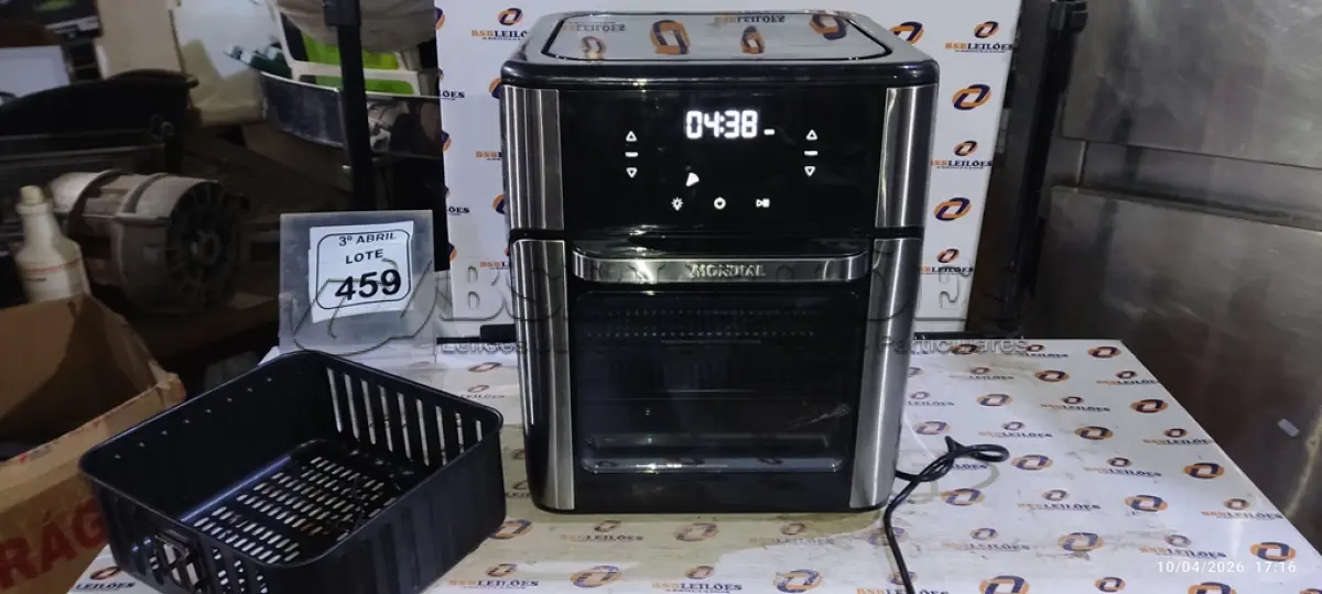 LOTE 459 - 01 AIR FYER ESTILO FORNO MARCA MONDIAL. (NO ESTADO) ATENÇÃO! FAZER A VISITAÇÃO ANTES DE ARREMATAR, NÃO SABEMOS SE FUNCIONA, LEILÃO NÃO TEM GARANTIA E NEM DEVOLUÇÃO, SUJEITO A POSSÍVEIS AVARIAS VISÍVEIS/OCULTAS E/OU AUSÊNCIA DE COMPONENTES.