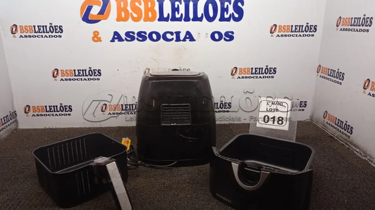 LOTE 018 - 01 AIR FRYER 4L 220V MARCA MONDIAL. (NO ESTADO) ATENÇÃO! FAZER A VISITAÇÃO ANTES DE ARREMATAR, NÃO SABEMOS SE FUNCIONA, LEILÃO NÃO TEM GARANTIA E NEM DEVOLUÇÃO, SUJEITO A POSSÍVEIS AVARIAS VISÍVEIS/OCULTAS E/OU AUSÊNCIA DE COMPONENTES.