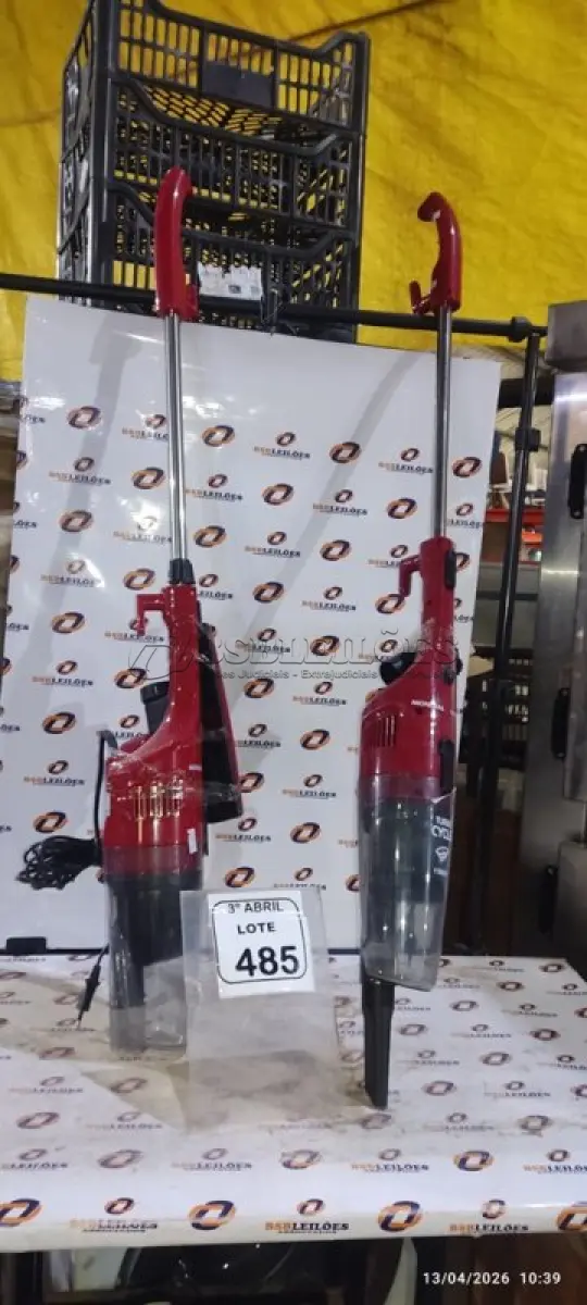 LOTE 485 - 02 ASPIRADORES DE PÓ 220V MARCA MONDIAL. (NO ESTADO) ATENÇÃO! FAZER A VISITAÇÃO ANTES DE ARREMATAR, NÃO SABEMOS SE FUNCIONA, LEILÃO NÃO TEM GARANTIA E NEM DEVOLUÇÃO, SUJEITO A POSSÍVEIS AVARIAS VISÍVEIS/OCULTAS E/OU AUSÊNCIA DE COMPONENTES.