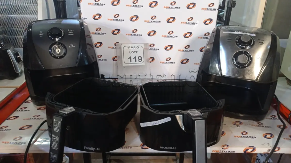 LOTE 119 - 02 AIR FRYERS 220V MARCA MONDIAL. (NO ESTADO) ATENÇÃO! FAZER A VISITAÇÃO ANTES DE ARREMATAR, NÃO SABEMOS SE FUNCIONA, LEILÃO NÃO TEM GARANTIA E NEM DEVOLUÇÃO, SUJEITO A POSSÍVEIS AVARIAS VISÍVEIS/OCULTAS E/OU AUSÊNCIA DE COMPONENTES.