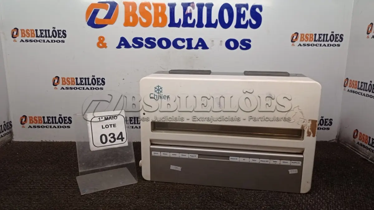 LOTE 034 - 01 COOLER PARA VACINAS VETERINÁRIAS MODELO VC-200 127V MARCA CHILLER UNIT. (NO ESTADO) ATENÇÃO! FAZER A VISITAÇÃO ANTES DE ARREMATAR, NÃO SABEMOS SE FUNCIONA, LEILÃO NÃO TEM GARANTIA E NEM DEVOLUÇÃO, SUJEITO A POSSÍVEIS AVARIAS VISÍVEIS/OCULTAS E/OU AUSÊNCIA DE COMPONENTES.
