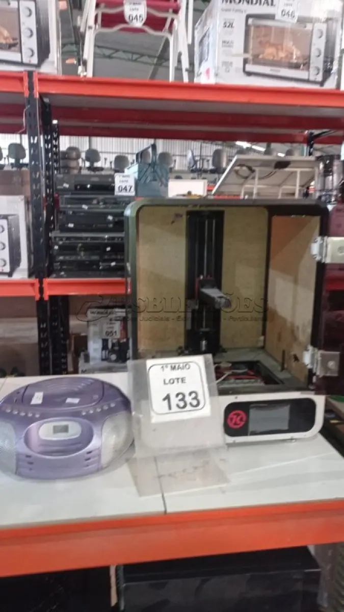 LOTE 133 - 01 IMPRESSORA 3D. (NO ESTADO) ATENÇÃO! FAZER A VISITAÇÃO ANTES DE ARREMATAR, NÃO SABEMOS SE FUNCIONA, LEILÃO NÃO TEM GARANTIA E NEM DEVOLUÇÃO, SUJEITO A POSSÍVEIS AVARIAS VISÍVEIS/OCULTAS E/OU AUSÊNCIA DE COMPONENTES.
