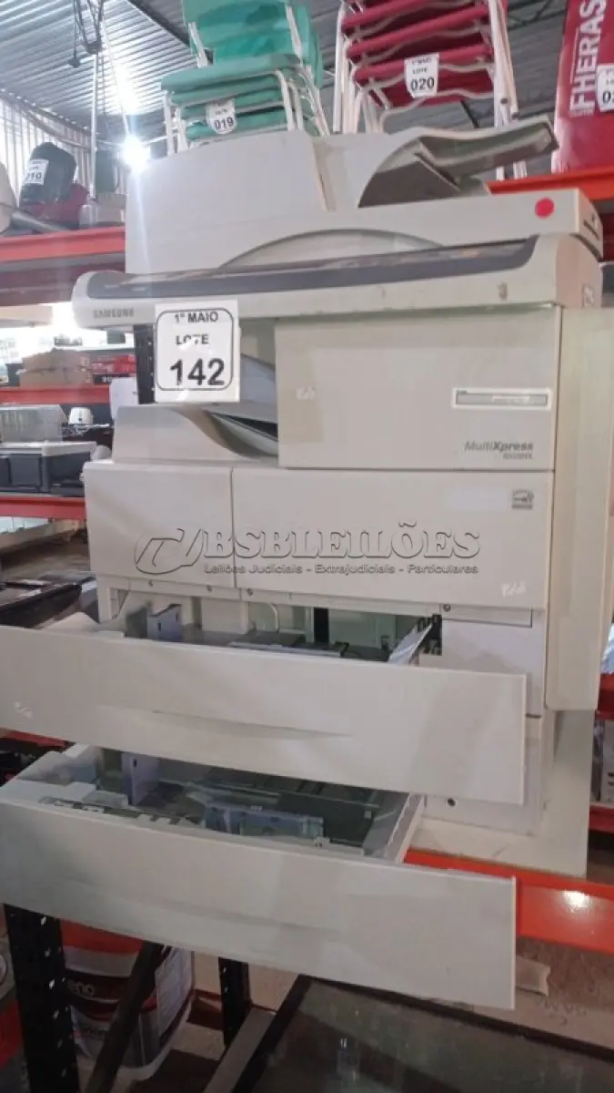 LOTE 142 - 01 IMPRESSORA MULTIFUNCIONAL MODELO 6555NX MARCA SAMSUNG. (NO ESTADO) ATENÇÃO! FAZER A VISITAÇÃO ANTES DE ARREMATAR, NÃO SABEMOS SE FUNCIONA, LEILÃO NÃO TEM GARANTIA E NEM DEVOLUÇÃO, SUJEITO A POSSÍVEIS AVARIAS VISÍVEIS/OCULTAS E/OU AUSÊNCIA DE COMPONENTES.