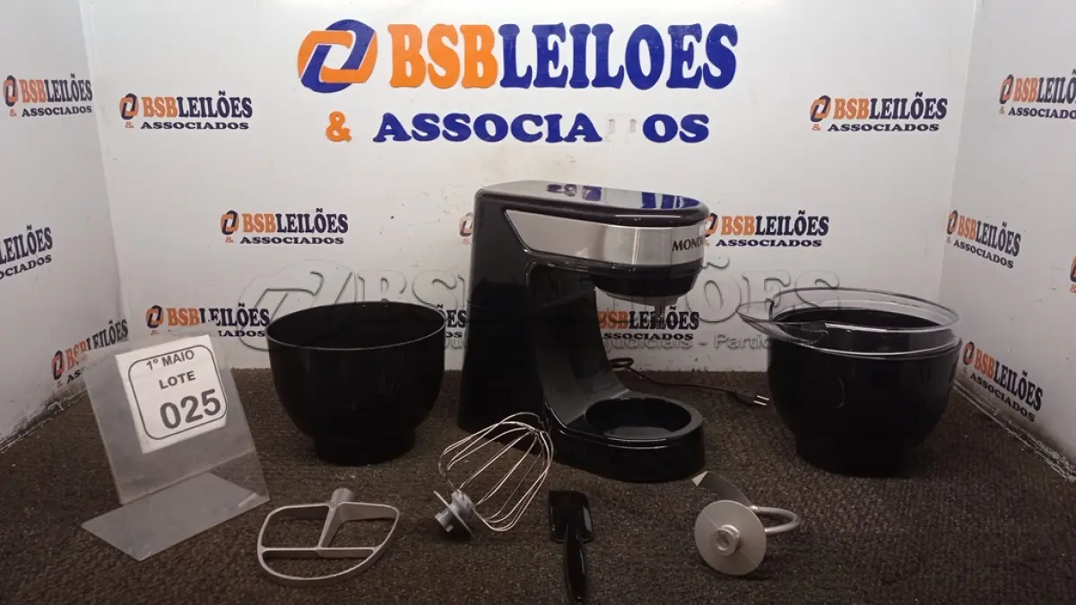 LOTE 025 - 01 BATEDEIRA PLANETÁRIA MARCA MONDIAL. (NO ESTADO) ATENÇÃO! FAZER A VISITAÇÃO ANTES DE ARREMATAR, NÃO SABEMOS SE FUNCIONA, LEILÃO NÃO TEM GARANTIA E NEM DEVOLUÇÃO, SUJEITO A POSSÍVEIS AVARIAS VISÍVEIS/OCULTAS E/OU AUSÊNCIA DE COMPONENTES.