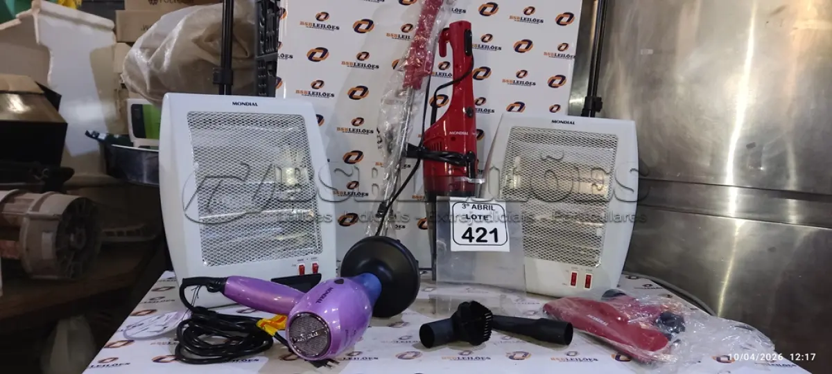 LOTE 421 - 01 SECADOR DE CABELO 220V MARCA MONDIAL, 01 ASPIRADOR DE PO MARCA MONDIAL E 02 AQUECEDORES MARCA MONDIAL. (NO ESTADO) ATENÇÃO! FAZER A VISITAÇÃO ANTES DE ARREMATAR, NÃO SABEMOS SE FUNCIONA, LEILÃO NÃO TEM GARANTIA E NEM DEVOLUÇÃO, SUJEITO A POSSÍVEIS AVARIAS VISÍVEIS/OCULTAS E/OU AUSÊNCIA DE COMPONENTES.