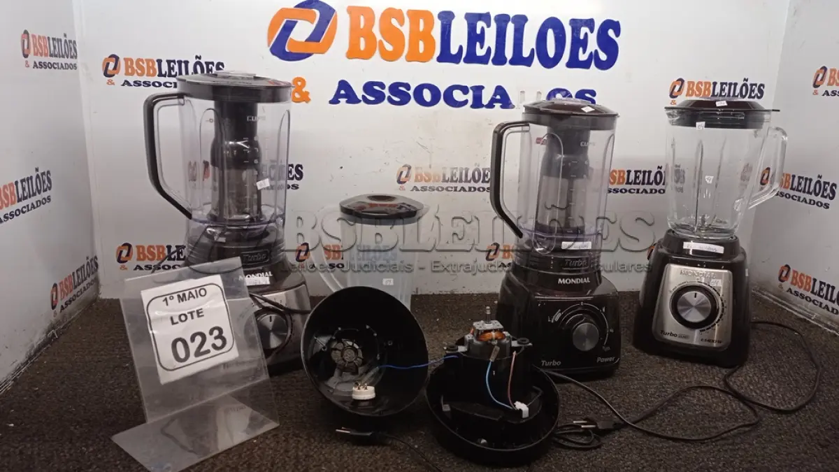 LOTE 023 - 04 LIQUIDIFICADORES DE MODELOS DIVERSOS MARCA MONDIAL. (NO ESTADO) ATENÇÃO! FAZER A VISITAÇÃO ANTES DE ARREMATAR, NÃO SABEMOS SE FUNCIONA, LEILÃO NÃO TEM GARANTIA E NEM DEVOLUÇÃO, SUJEITO A POSSÍVEIS AVARIAS VISÍVEIS/OCULTAS E/OU AUSÊNCIA DE COMPONENTES.