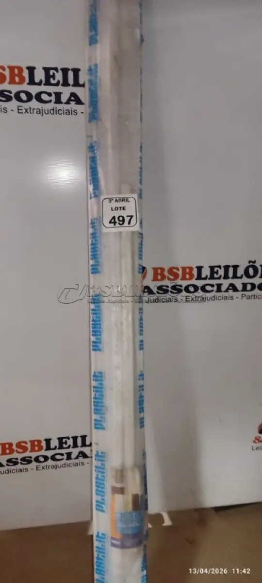 LOTE 497 - 01 PORTA SANFONADA. (NO ESTADO) ATENÇÃO! FAZER A VISITAÇÃO ANTES DE ARREMATAR, NÃO SABEMOS SE FUNCIONA, LEILÃO NÃO TEM GARANTIA E NEM DEVOLUÇÃO, SUJEITO A POSSÍVEIS AVARIAS VISÍVEIS/OCULTAS E/OU AUSÊNCIA DE COMPONENTES.