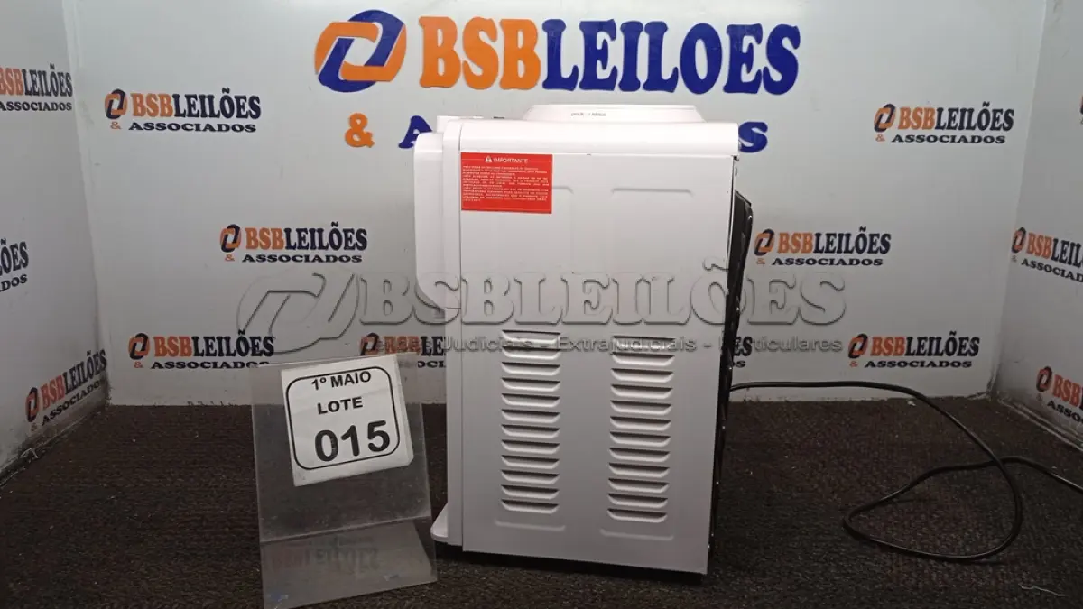 LOTE 015 - 01 PURIFICADOR DE ÁGUA MARCA PHILCO. (NO ESTADO) ATENÇÃO! FAZER A VISITAÇÃO ANTES DE ARREMATAR, NÃO SABEMOS SE FUNCIONA, LEILÃO NÃO TEM GARANTIA E NEM DEVOLUÇÃO, SUJEITO A POSSÍVEIS AVARIAS VISÍVEIS/OCULTAS E/OU AUSÊNCIA DE COMPONENTES.