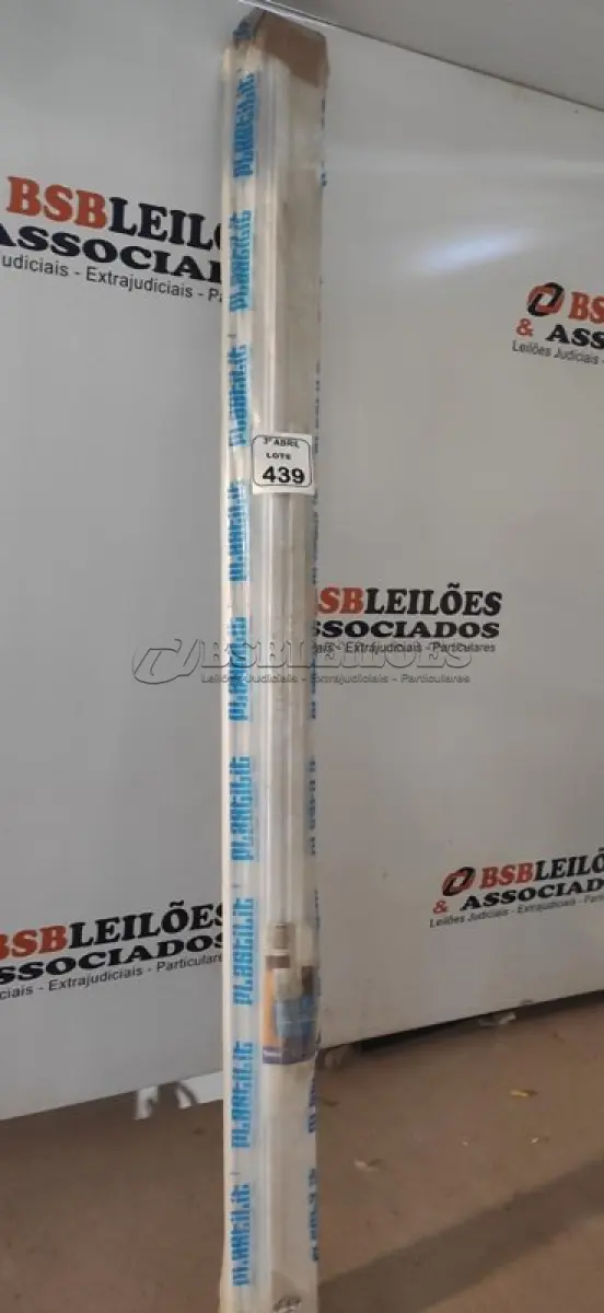 LOTE 439 - 01 PORTA SANFONADA. (NO ESTADO) ATENÇÃO! FAZER A VISITAÇÃO ANTES DE ARREMATAR, NÃO SABEMOS SE FUNCIONA, LEILÃO NÃO TEM GARANTIA E NEM DEVOLUÇÃO, SUJEITO A POSSÍVEIS AVARIAS VISÍVEIS/OCULTAS E/OU AUSÊNCIA DE COMPONENTES.