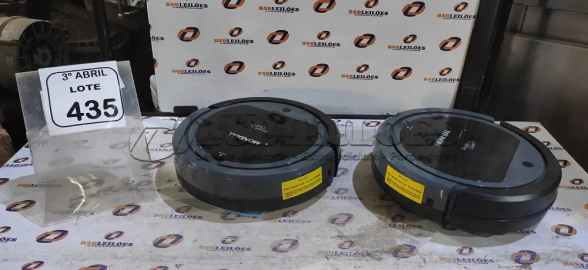 LOTE 435 - 02 ASPIRADORES ROBÔS MARCA MONDIAL. (NO ESTADO) ATENÇÃO! FAZER A VISITAÇÃO ANTES DE ARREMATAR, NÃO SABEMOS SE FUNCIONA, LEILÃO NÃO TEM GARANTIA E NEM DEVOLUÇÃO, SUJEITO A POSSÍVEIS AVARIAS VISÍVEIS/OCULTAS E/OU AUSÊNCIA DE COMPONENTES.