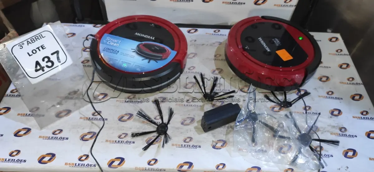 LOTE 437 - 02 ASPIRADORES ROBÔS MARCA MONDIAL. (NO ESTADO) ATENÇÃO! FAZER A VISITAÇÃO ANTES DE ARREMATAR, NÃO SABEMOS SE FUNCIONA, LEILÃO NÃO TEM GARANTIA E NEM DEVOLUÇÃO, SUJEITO A POSSÍVEIS AVARIAS VISÍVEIS/OCULTAS E/OU AUSÊNCIA DE COMPONENTES.