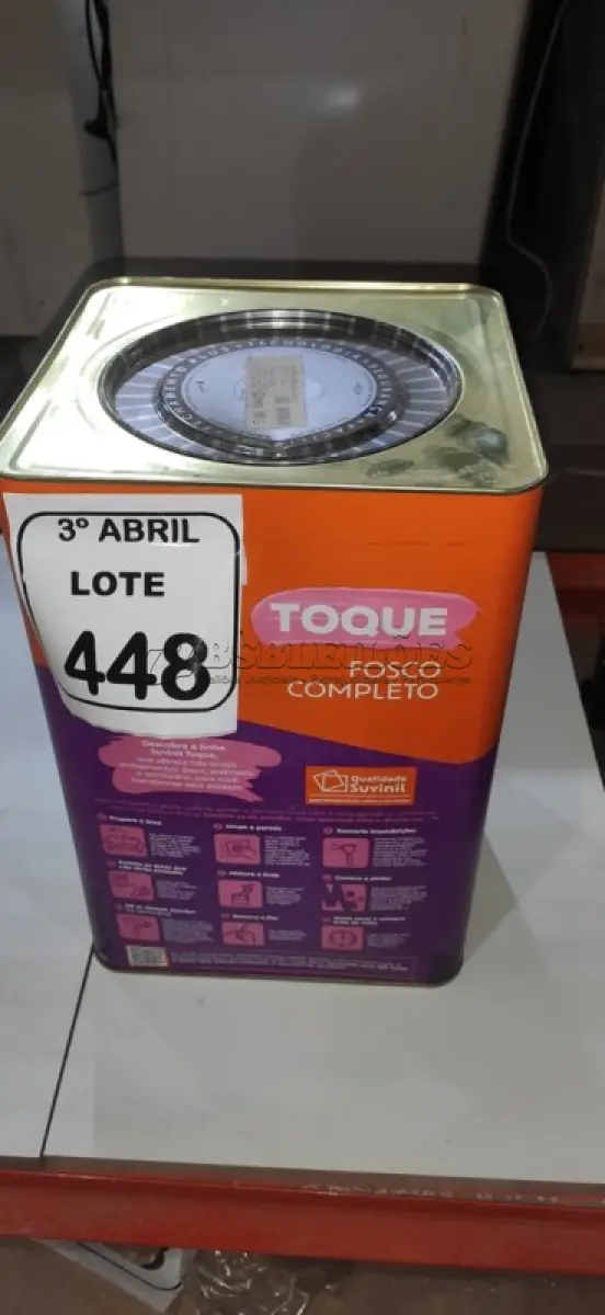 LOTE 448 - 01 LATA DE TINTA ACRÍLICA DE 18L NA COR FOSCO BRANCO NEVE MARCA SUVINIL. (NO ESTADO) ATENÇÃO! FAZER A VISITAÇÃO ANTES DE ARREMATAR, NÃO SABEMOS SE FUNCIONA, LEILÃO NÃO TEM GARANTIA E NEM DEVOLUÇÃO, SUJEITO A POSSÍVEIS AVARIAS VISÍVEIS/OCULTAS E/OU AUSÊNCIA DE COMPONENTES.