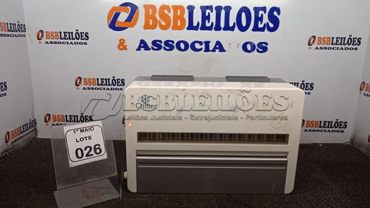 LOTE 026 - 01 COOLER PARA VACINAS VETERINÁRIAS MODELO VC-200 127V MARCA CHILLER UNIT. (NO ESTADO) ATENÇÃO! FAZER A VISITAÇÃO ANTES DE ARREMATAR, NÃO SABEMOS SE FUNCIONA, LEILÃO NÃO TEM GARANTIA E NEM DEVOLUÇÃO, SUJEITO A POSSÍVEIS AVARIAS VISÍVEIS/OCULTAS E/OU AUSÊNCIA DE COMPONENTES.