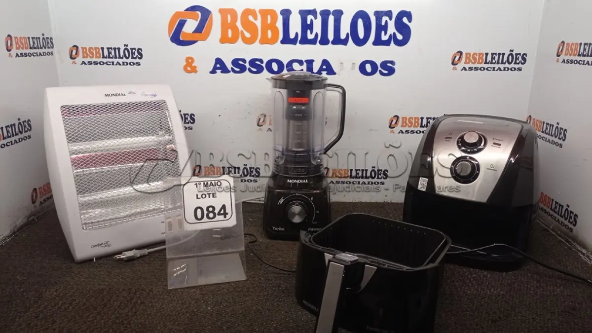 LOTE 084 - 01 AIR FRYER, 01 AQUECEDOR E 01 LIQUIDIFICADOR MARCA MONDIAL. (NO ESTADO) ATENÇÃO! FAZER A VISITAÇÃO ANTES DE ARREMATAR, NÃO SABEMOS SE FUNCIONA, LEILÃO NÃO TEM GARANTIA E NEM DEVOLUÇÃO, SUJEITO A POSSÍVEIS AVARIAS VISÍVEIS/OCULTAS E/OU AUSÊNCIA DE COMPONENTES.