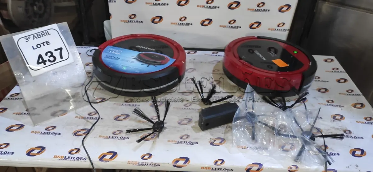 LOTE 437 - 02 ASPIRADORES ROBÔS MARCA MONDIAL. (NO ESTADO) ATENÇÃO! FAZER A VISITAÇÃO ANTES DE ARREMATAR, NÃO SABEMOS SE FUNCIONA, LEILÃO NÃO TEM GARANTIA E NEM DEVOLUÇÃO, SUJEITO A POSSÍVEIS AVARIAS VISÍVEIS/OCULTAS E/OU AUSÊNCIA DE COMPONENTES.