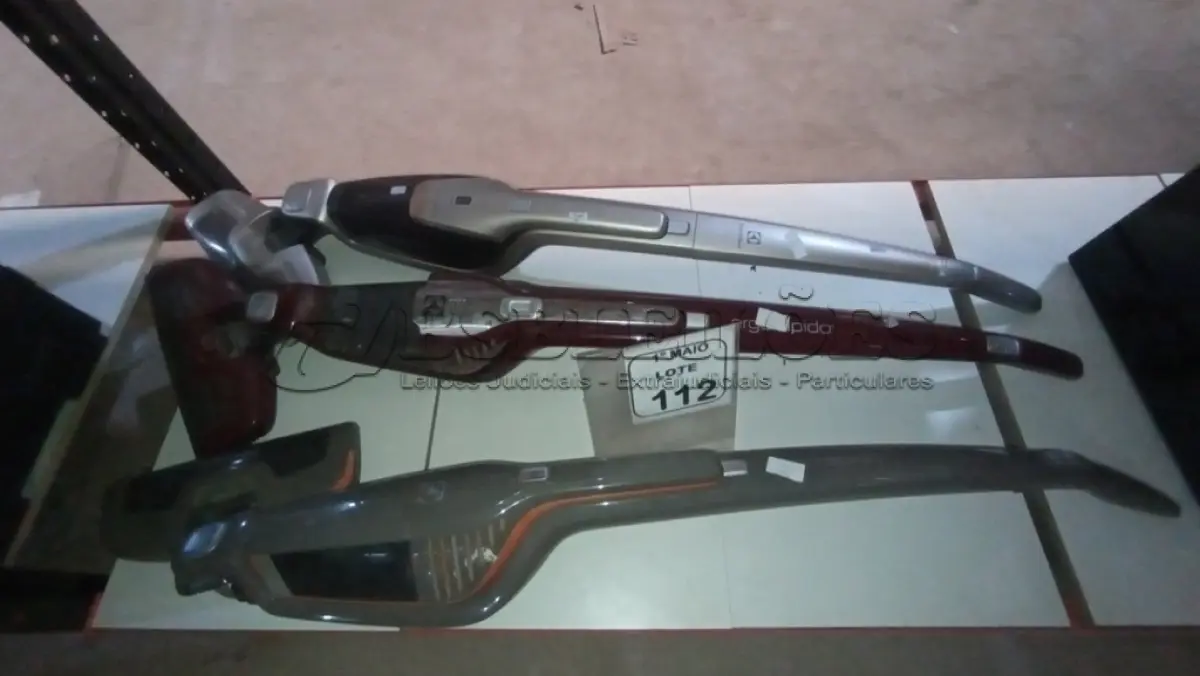 LOTE 112 - 03 ASPIRADORES DE PÓ MODELO ERGORÁPIDO MARCA ELECTROLUX. (NO ESTADO) ATENÇÃO! FAZER A VISITAÇÃO ANTES DE ARREMATAR, NÃO SABEMOS SE FUNCIONA, LEILÃO NÃO TEM GARANTIA E NEM DEVOLUÇÃO, SUJEITO A POSSÍVEIS AVARIAS VISÍVEIS/OCULTAS E/OU AUSÊNCIA DE COMPONENTES.