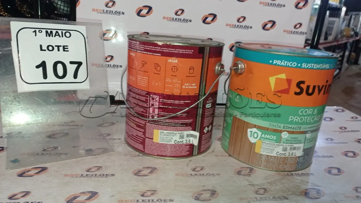 LOTE 107 - 02 LATAS DE TINTA ESMALTE PARA MADEIRAS E METAIS DE 3,6L NA COR BRILHANTE AMARELO OURO MARCA SUVINIL. (NO ESTADO) ATENÇÃO! FAZER A VISITAÇÃO ANTES DE ARREMATAR, NÃO SABEMOS SE FUNCIONA, LEILÃO NÃO TEM GARANTIA E NEM DEVOLUÇÃO, SUJEITO A POSSÍVEIS AVARIAS VISÍVEIS/OCULTAS E/OU AUSÊNCIA DE COMPONENTES.