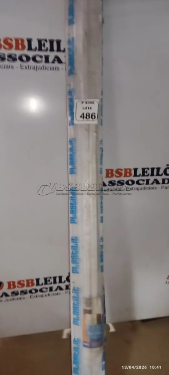 LOTE 486 - 01 PORTA SANFONADA. (NO ESTADO) ATENÇÃO! FAZER A VISITAÇÃO ANTES DE ARREMATAR, NÃO SABEMOS SE FUNCIONA, LEILÃO NÃO TEM GARANTIA E NEM DEVOLUÇÃO, SUJEITO A POSSÍVEIS AVARIAS VISÍVEIS/OCULTAS E/OU AUSÊNCIA DE COMPONENTES.