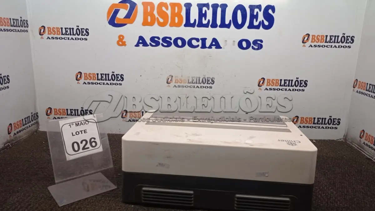 LOTE 026 - 01 COOLER PARA VACINAS VETERINÁRIAS MODELO VC-200 127V MARCA CHILLER UNIT. (NO ESTADO) ATENÇÃO! FAZER A VISITAÇÃO ANTES DE ARREMATAR, NÃO SABEMOS SE FUNCIONA, LEILÃO NÃO TEM GARANTIA E NEM DEVOLUÇÃO, SUJEITO A POSSÍVEIS AVARIAS VISÍVEIS/OCULTAS E/OU AUSÊNCIA DE COMPONENTES.