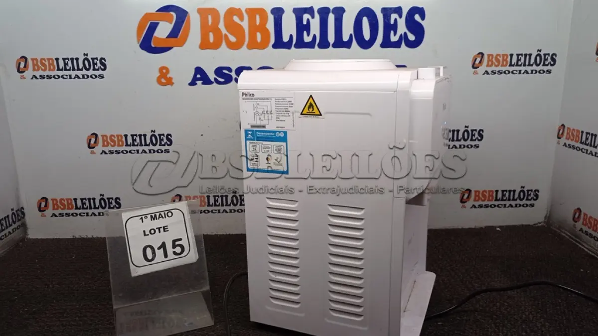 LOTE 015 - 01 PURIFICADOR DE ÁGUA MARCA PHILCO. (NO ESTADO) ATENÇÃO! FAZER A VISITAÇÃO ANTES DE ARREMATAR, NÃO SABEMOS SE FUNCIONA, LEILÃO NÃO TEM GARANTIA E NEM DEVOLUÇÃO, SUJEITO A POSSÍVEIS AVARIAS VISÍVEIS/OCULTAS E/OU AUSÊNCIA DE COMPONENTES.