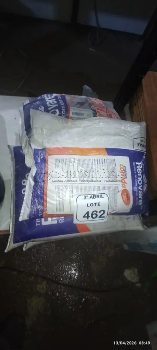 LOTE 462 - 05 SACOS DE MASSA CORRIDA DE 15 KG CADA MARCA RENOVARE. (NO ESTADO) ATENÇÃO! FAZER A VISITAÇÃO ANTES DE ARREMATAR, NÃO SABEMOS SE FUNCIONA, LEILÃO NÃO TEM GARANTIA E NEM DEVOLUÇÃO, SUJEITO A POSSÍVEIS AVARIAS VISÍVEIS/OCULTAS E/OU AUSÊNCIA DE COMPONENTES.