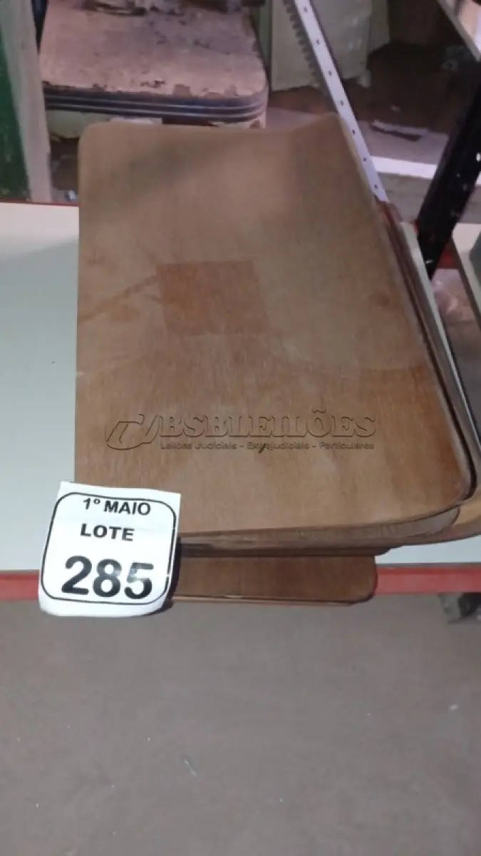 LOTE 285 - 20 PLACAS DE MADEIRA. (NO ESTADO) ATENÇÃO! FAZER A VISITAÇÃO ANTES DE ARREMATAR, NÃO SABEMOS SE FUNCIONA, LEILÃO NÃO TEM GARANTIA E NEM DEVOLUÇÃO, SUJEITO A POSSÍVEIS AVARIAS VISÍVEIS/OCULTAS E/OU AUSÊNCIA DE COMPONENTES.