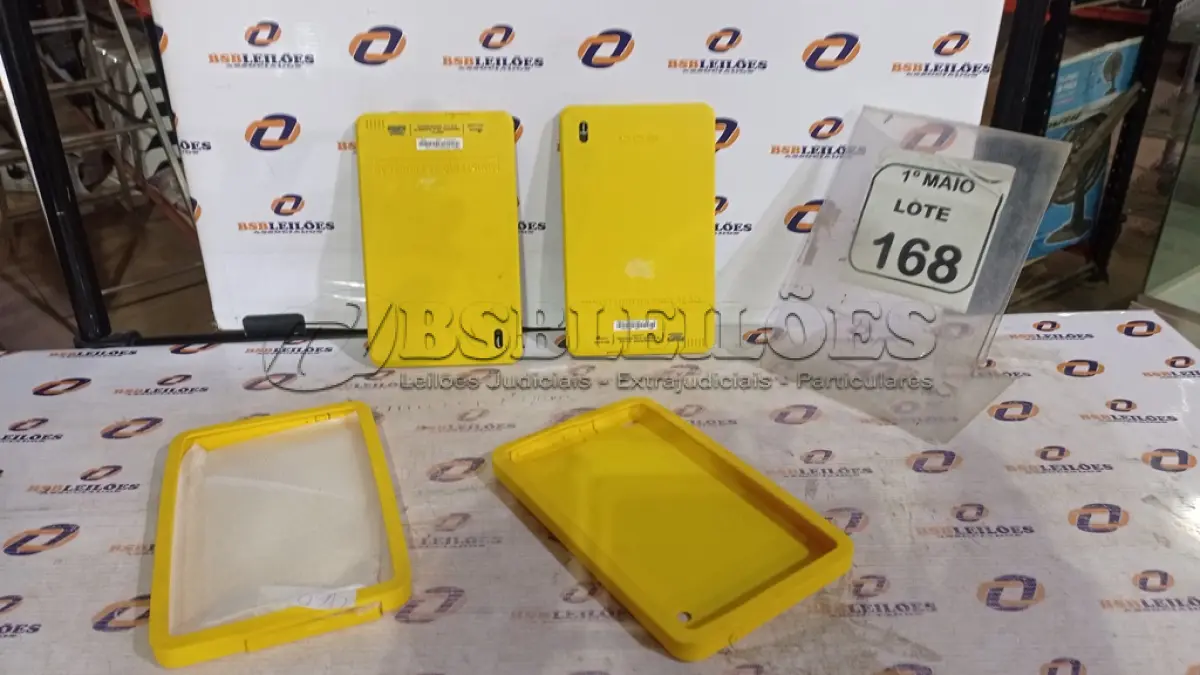 LOTE 168 - 02 TABLETS MARCA CCE COM CAPA. (NO ESTADO) ATENÇÃO! FAZER A VISITAÇÃO ANTES DE ARREMATAR, NÃO SABEMOS SE FUNCIONA, LEILÃO NÃO TEM GARANTIA E NEM DEVOLUÇÃO, SUJEITO A POSSÍVEIS AVARIAS VISÍVEIS/OCULTAS E/OU AUSÊNCIA DE COMPONENTES.