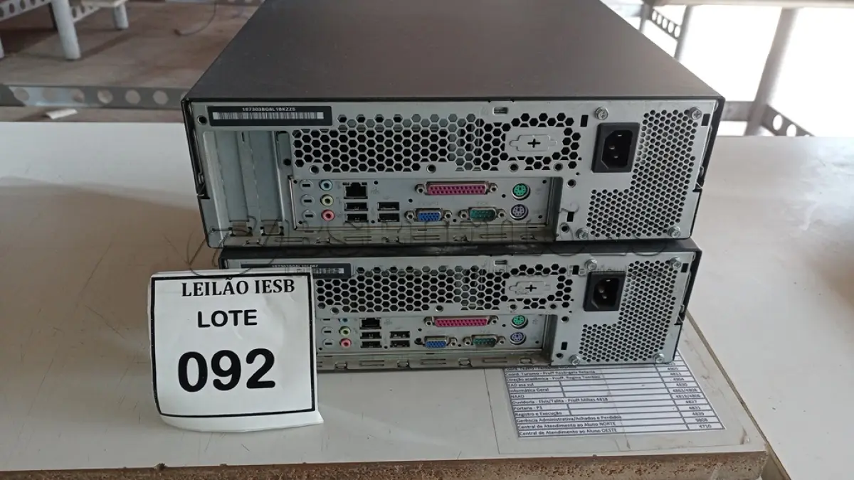 LOTE 092 - 02 CPUS LENOVO. (NO ESTADO) ATENÇÃO! FAZER A VISITAÇÃO ANTES DE ARREMATAR, NÃO SABEMOS SE FUNCIONA, LEILÃO NÃO TEM GARANTIA E NEM DEVOLUÇÃO, SUJEITO A POSSÍVEIS AVARIAS VISÍVEIS/OCULTAS E/OU AUSÊNCIA DE COMPONENTES.