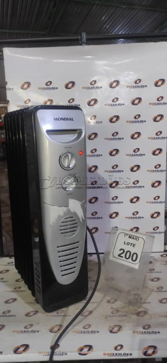 LOTE 200 - 01 AQUECEDOR MARCA MONDIAL 200V. (NO ESTADO) ATENÇÃO! FAZER A VISITAÇÃO ANTES DE ARREMATAR, NÃO SABEMOS SE FUNCIONA, LEILÃO NÃO TEM GARANTIA E NEM DEVOLUÇÃO, SUJEITO A POSSÍVEIS AVARIAS VISÍVEIS/OCULTAS E/OU AUSÊNCIA DE COMPONENTES.