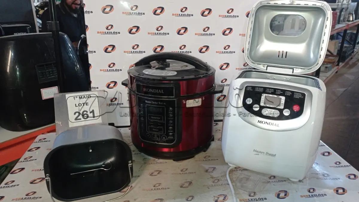 LOTE 261 - 01 PANIFICADORA 220V MARCA MONDIAL. (NO ESTADO) ATENÇÃO! FAZER A VISITAÇÃO ANTES DE ARREMATAR, NÃO SABEMOS SE FUNCIONA, LEILÃO NÃO TEM GARANTIA E NEM DEVOLUÇÃO, SUJEITO A POSSÍVEIS AVARIAS VISÍVEIS/OCULTAS E/OU AUSÊNCIA DE COMPONENTES.