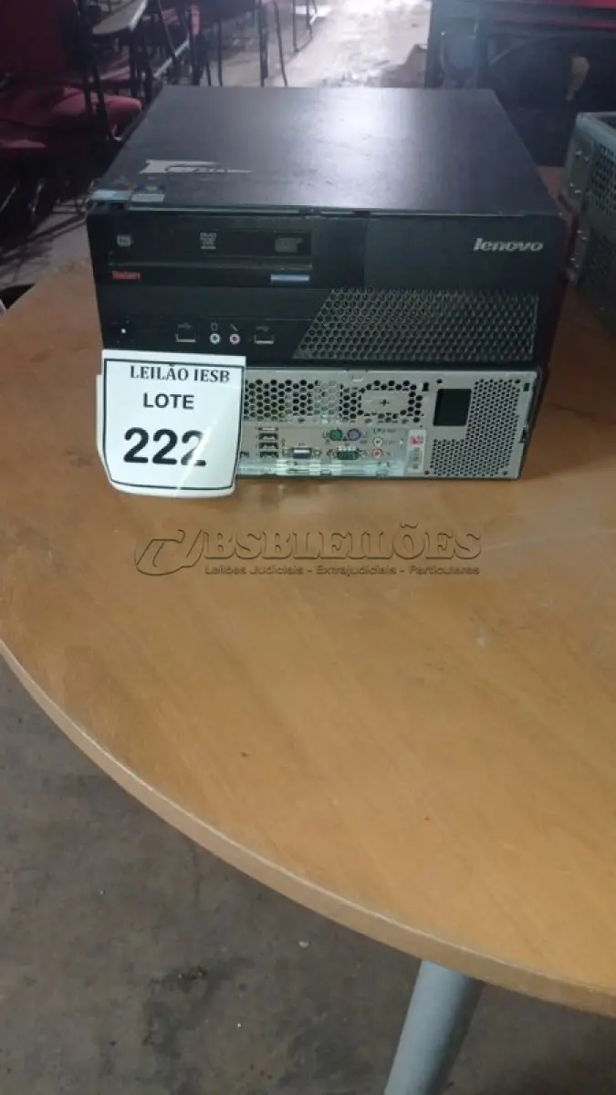 LOTE 222 - 02 CPUS LENOVO. (NO ESTADO) ATENÇÃO! FAZER A VISITAÇÃO ANTES DE ARREMATAR, NÃO SABEMOS SE FUNCIONA, LEILÃO NÃO TEM GARANTIA E NEM DEVOLUÇÃO, SUJEITO A POSSÍVEIS AVARIAS VISÍVEIS/OCULTAS E/OU AUSÊNCIA DE COMPONENTES.