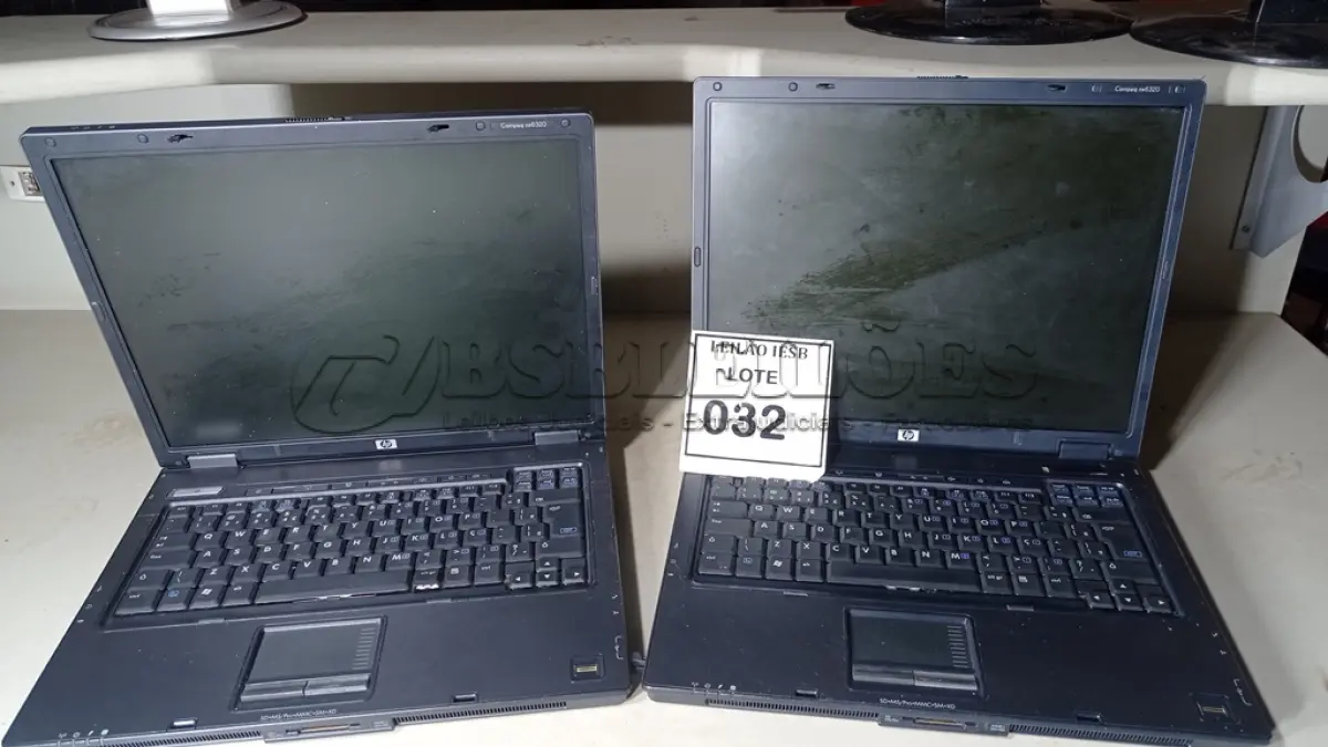 LOTE 032 - 02 NOTEBOOKS HP SEM FONTE. (NO ESTADO) ATENÇÃO! FAZER A VISITAÇÃO ANTES DE ARREMATAR, NÃO SABEMOS SE FUNCIONA, LEILÃO NÃO TEM GARANTIA E NEM DEVOLUÇÃO, SUJEITO A POSSÍVEIS AVARIAS VISÍVEIS/OCULTAS E/OU AUSÊNCIA DE COMPONENTES.