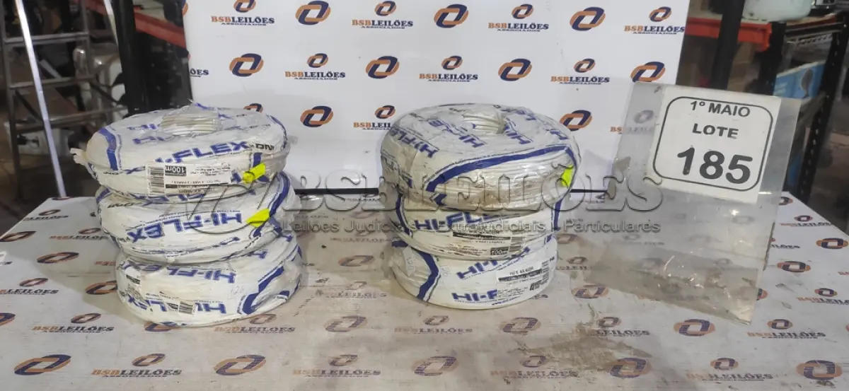LOTE 185 - 06 ROLOS DE CABOS PARA ALARME COMPRIMENTO DE 100M APROXIMADAMENTE CADA MARCA HI-FLEX. (NO ESTADO) ATENÇÃO! FAZER A VISITAÇÃO ANTES DE ARREMATAR, NÃO SABEMOS SE FUNCIONA, LEILÃO NÃO TEM GARANTIA E NEM DEVOLUÇÃO, SUJEITO A POSSÍVEIS AVARIAS VISÍVEIS/OCULTAS E/OU AUSÊNCIA DE COMPONENTES.