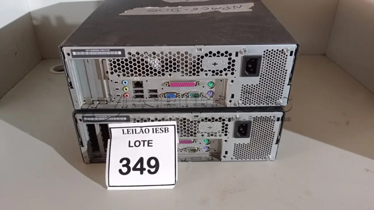 LOTE 349 - 02 CPUS LENOVO. (NO ESTADO) ATENÇÃO! FAZER A VISITAÇÃO ANTES DE ARREMATAR, NÃO SABEMOS SE FUNCIONA, LEILÃO NÃO TEM GARANTIA E NEM DEVOLUÇÃO, SUJEITO A POSSÍVEIS AVARIAS VISÍVEIS/OCULTAS E/OU AUSÊNCIA DE COMPONENTES.