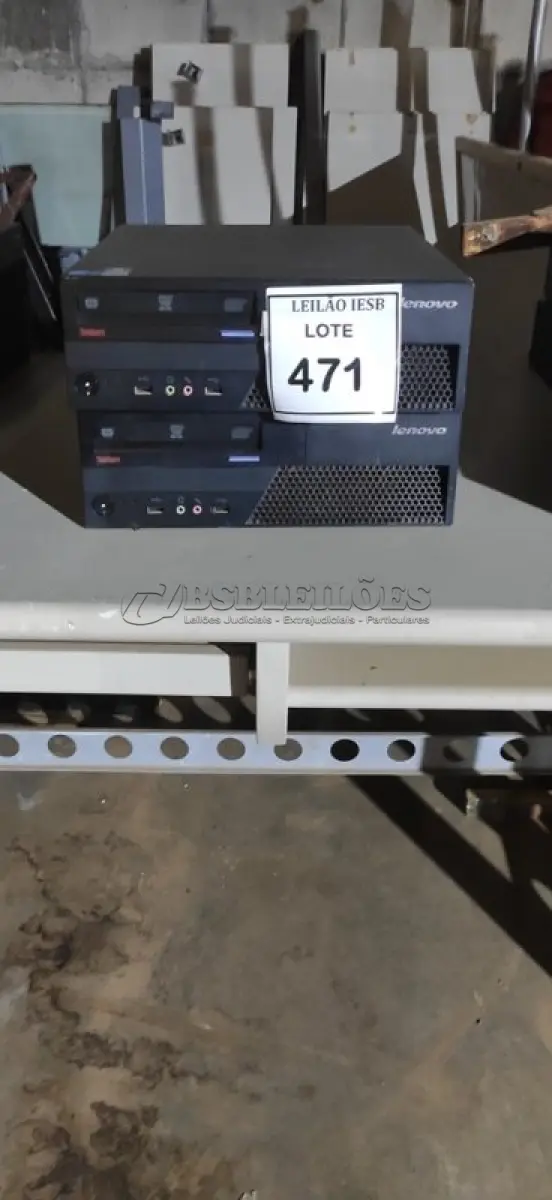 LOTE 471 - 02 CPUS LENOVO. (NO ESTADO) ATENÇÃO! FAZER A VISITAÇÃO ANTES DE ARREMATAR, NÃO SABEMOS SE FUNCIONA, LEILÃO NÃO TEM GARANTIA E NEM DEVOLUÇÃO, SUJEITO A POSSÍVEIS AVARIAS VISÍVEIS/OCULTAS E/OU AUSÊNCIA DE COMPONENTES.