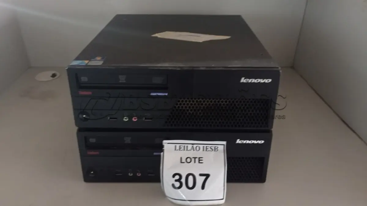 LOTE 307 - 02 CPUS LENOVO. (NO ESTADO) ATENÇÃO! FAZER A VISITAÇÃO ANTES DE ARREMATAR, NÃO SABEMOS SE FUNCIONA, LEILÃO NÃO TEM GARANTIA E NEM DEVOLUÇÃO, SUJEITO A POSSÍVEIS AVARIAS VISÍVEIS/OCULTAS E/OU AUSÊNCIA DE COMPONENTES.