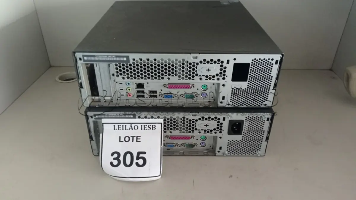 LOTE 305 - 02 CPUS LENOVO. (NO ESTADO) ATENÇÃO! FAZER A VISITAÇÃO ANTES DE ARREMATAR, NÃO SABEMOS SE FUNCIONA, LEILÃO NÃO TEM GARANTIA E NEM DEVOLUÇÃO, SUJEITO A POSSÍVEIS AVARIAS VISÍVEIS/OCULTAS E/OU AUSÊNCIA DE COMPONENTES.