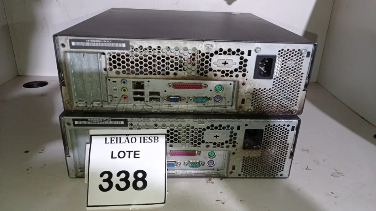 LOTE 338 - 02 CPUS LENOVO. (NO ESTADO) ATENÇÃO! FAZER A VISITAÇÃO ANTES DE ARREMATAR, NÃO SABEMOS SE FUNCIONA, LEILÃO NÃO TEM GARANTIA E NEM DEVOLUÇÃO, SUJEITO A POSSÍVEIS AVARIAS VISÍVEIS/OCULTAS E/OU AUSÊNCIA DE COMPONENTES.