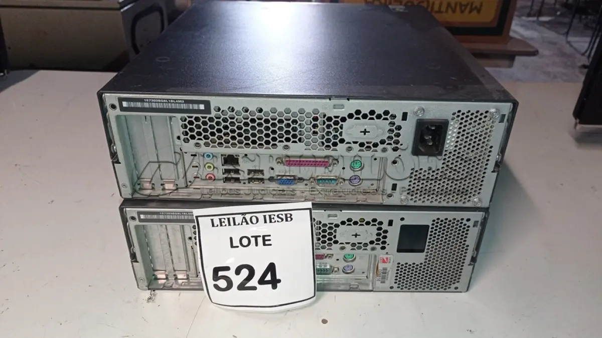LOTE 524 - 02 CPUS LENOVO. (NO ESTADO) ATENÇÃO! FAZER A VISITAÇÃO ANTES DE ARREMATAR, NÃO SABEMOS SE FUNCIONA, LEILÃO NÃO TEM GARANTIA E NEM DEVOLUÇÃO, SUJEITO A POSSÍVEIS AVARIAS VISÍVEIS/OCULTAS E/OU AUSÊNCIA DE COMPONENTES.
