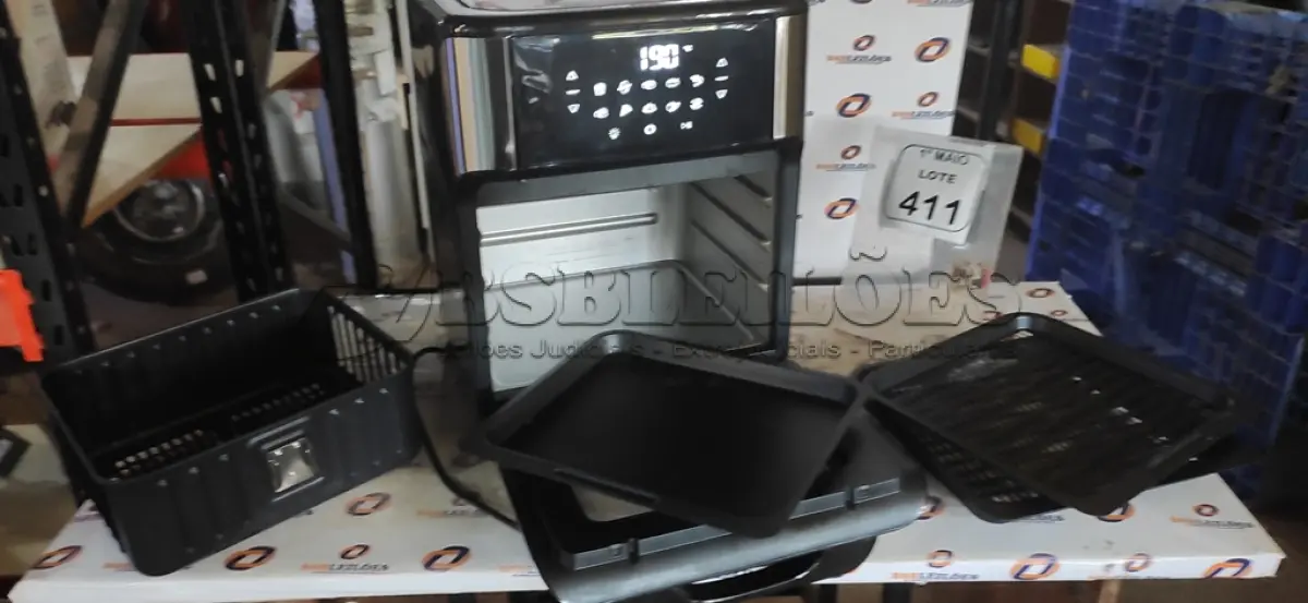 LOTE 411 - 01 AIR FRYER + FORNO 12L 220V MARCA MONDIAL. (NO ESTADO) ATENÇÃO! FAZER A VISITAÇÃO ANTES DE ARREMATAR, NÃO SABEMOS SE FUNCIONA, LEILÃO NÃO TEM GARANTIA E NEM DEVOLUÇÃO, SUJEITO A POSSÍVEIS AVARIAS VISÍVEIS/OCULTAS E/OU AUSÊNCIA DE COMPONENTES.