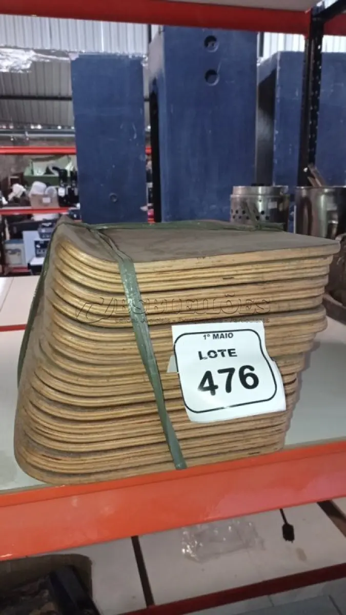 LOTE 476 - 20 PLACAS DE MADEIRA. (NO ESTADO) ATENÇÃO! FAZER A VISITAÇÃO ANTES DE ARREMATAR, NÃO SABEMOS SE FUNCIONA, LEILÃO NÃO TEM GARANTIA E NEM DEVOLUÇÃO, SUJEITO A POSSÍVEIS AVARIAS VISÍVEIS/OCULTAS E/OU AUSÊNCIA DE COMPONENTES.
