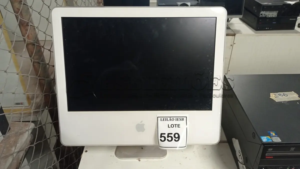 LOTE 559 - 01 IMAC. (NO ESTADO) ATENÇÃO! FAZER A VISITAÇÃO ANTES DE ARREMATAR, NÃO SABEMOS SE FUNCIONA, LEILÃO NÃO TEM GARANTIA E NEM DEVOLUÇÃO, SUJEITO A POSSÍVEIS AVARIAS VISÍVEIS/OCULTAS E/OU AUSÊNCIA DE COMPONENTES.