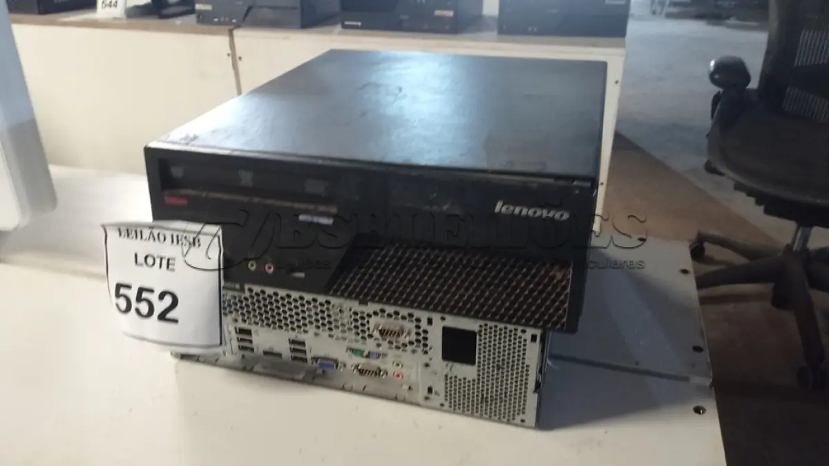 LOTE 552 - 02 CPUS LENOVO. (NO ESTADO) ATENÇÃO! FAZER A VISITAÇÃO ANTES DE ARREMATAR, NÃO SABEMOS SE FUNCIONA, LEILÃO NÃO TEM GARANTIA E NEM DEVOLUÇÃO, SUJEITO A POSSÍVEIS AVARIAS VISÍVEIS/OCULTAS E/OU AUSÊNCIA DE COMPONENTES.