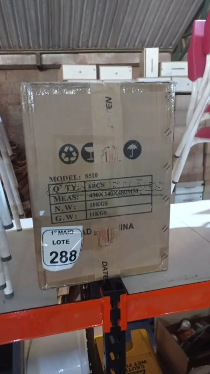 LOTE 288 - 06 SUPORTES DE MONITOR MARCA DATEN. (NO ESTADO) ATENÇÃO! FAZER A VISITAÇÃO ANTES DE ARREMATAR, NÃO SABEMOS SE FUNCIONA, LEILÃO NÃO TEM GARANTIA E NEM DEVOLUÇÃO, SUJEITO A POSSÍVEIS AVARIAS VISÍVEIS/OCULTAS E/OU AUSÊNCIA DE COMPONENTES.