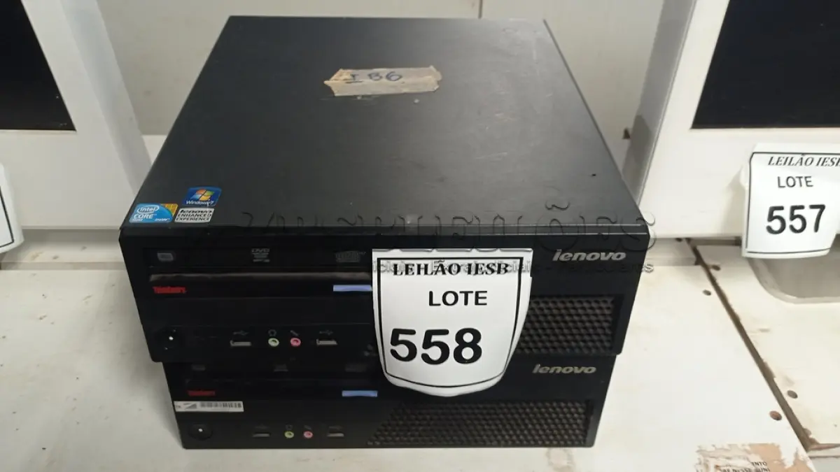 LOTE 558 - 02 CPUS LENOVO. (NO ESTADO) ATENÇÃO! FAZER A VISITAÇÃO ANTES DE ARREMATAR, NÃO SABEMOS SE FUNCIONA, LEILÃO NÃO TEM GARANTIA E NEM DEVOLUÇÃO, SUJEITO A POSSÍVEIS AVARIAS VISÍVEIS/OCULTAS E/OU AUSÊNCIA DE COMPONENTES.