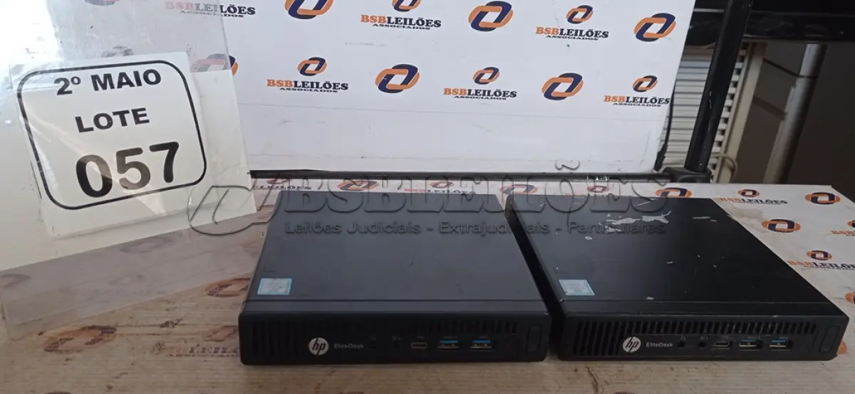 LOTE 057 - 02 MINIS PC SERIE ELITEDESK MARCA HP. (NO ESTADO) ATENÇÃO! FAZER A VISITAÇÃO ANTES DE ARREMATAR, NÃO SABEMOS SE FUNCIONA, LEILÃO NÃO TEM GARANTIA E NEM DEVOLUÇÃO, SUJEITO A POSSÍVEIS AVARIAS VISÍVEIS/OCULTAS E/OU AUSÊNCIA DE COMPONENTES.