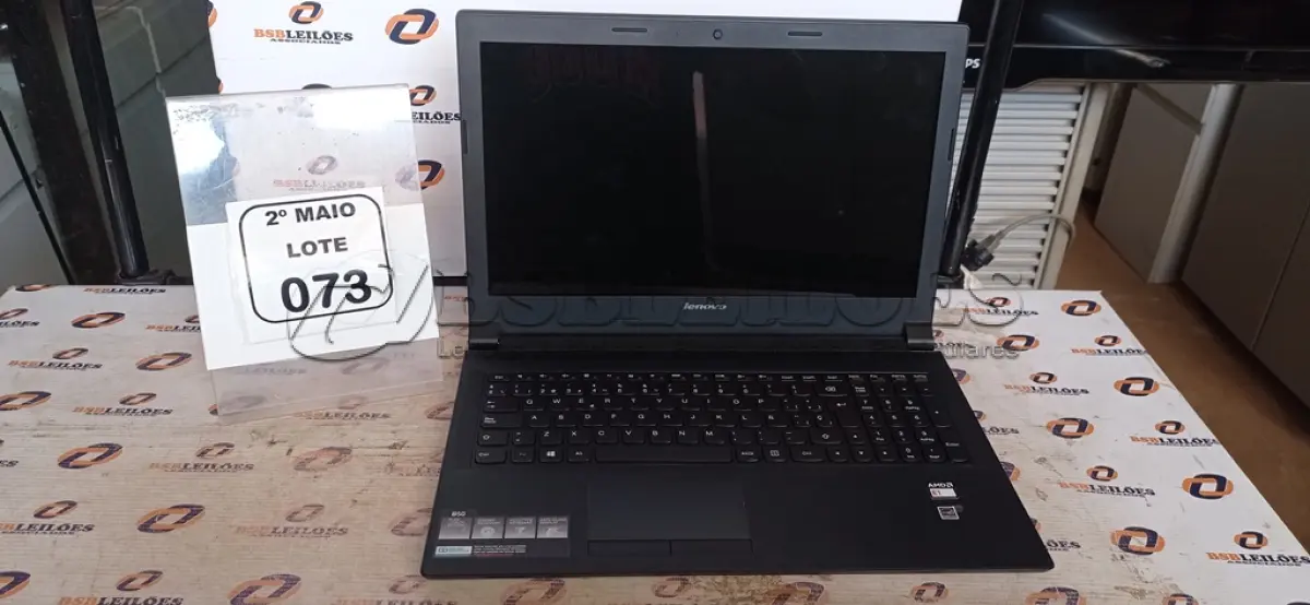 LOTE 073 - 01 NOTEBOOK MARCA LENOVO SEM FONTE. (NO ESTADO) ATENÇÃO! FAZER A VISITAÇÃO ANTES DE ARREMATAR, NÃO SABEMOS SE FUNCIONA, LEILÃO NÃO TEM GARANTIA E NEM DEVOLUÇÃO, SUJEITO A POSSÍVEIS AVARIAS VISÍVEIS/OCULTAS E/OU AUSÊNCIA DE COMPONENTES.