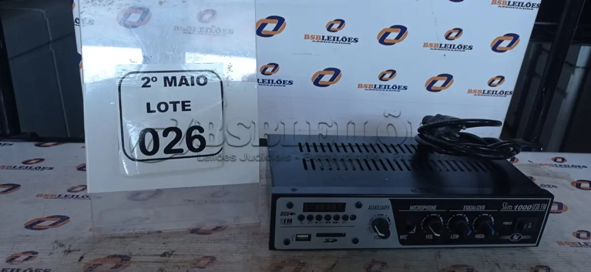 LOTE 026 - 01 RECEPTOR DE MICROFONE MODELO SLIM1000 MARCA FRAHM. (NO ESTADO) ATENÇÃO! FAZER A VISITAÇÃO ANTES DE ARREMATAR, NÃO SABEMOS SE FUNCIONA, LEILÃO NÃO TEM GARANTIA E NEM DEVOLUÇÃO, SUJEITO A POSSÍVEIS AVARIAS VISÍVEIS/OCULTAS E/OU AUSÊNCIA DE COMPONENTES.
