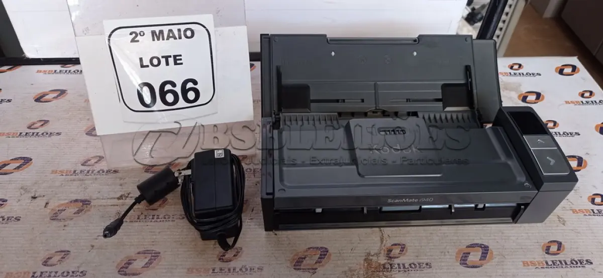LOTE 066 - 01 SCANNER MODELO I940 MARCA KODAK. (NO ESTADO) ATENÇÃO! FAZER A VISITAÇÃO ANTES DE ARREMATAR, NÃO SABEMOS SE FUNCIONA, LEILÃO NÃO TEM GARANTIA E NEM DEVOLUÇÃO, SUJEITO A POSSÍVEIS AVARIAS VISÍVEIS/OCULTAS E/OU AUSÊNCIA DE COMPONENTES.
