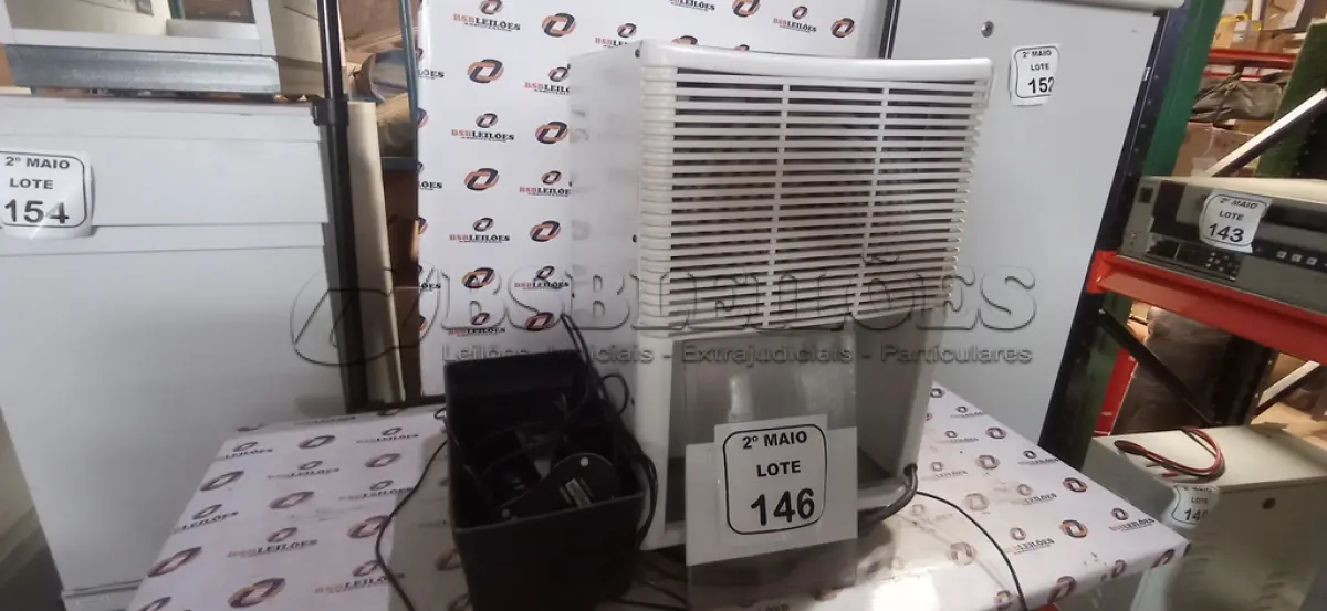 LOTE 146 - 01 DESUMIDIFICADOR 220V MODELO 25 MARCA ARSEC. (NO ESTADO) ATENÇÃO! FAZER A VISITAÇÃO ANTES DE ARREMATAR, NÃO SABEMOS SE FUNCIONA, LEILÃO NÃO TEM GARANTIA E NEM DEVOLUÇÃO, SUJEITO A POSSÍVEIS AVARIAS VISÍVEIS/OCULTAS E/OU AUSÊNCIA DE COMPONENTES.
